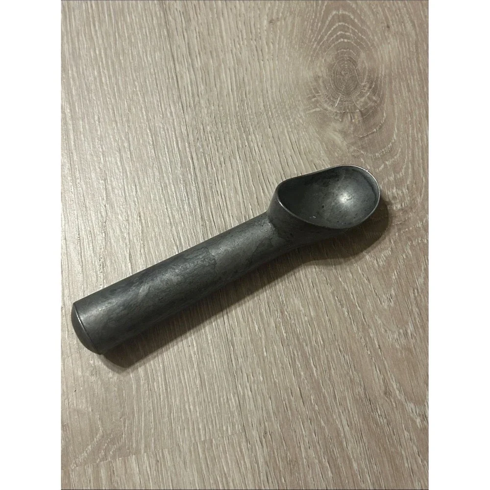 Zeroll Vintage 7in #4 Metal Ice Cream Scoop Authentic Vintage Zeroll